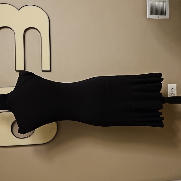 Esprit Ruffle Dress - Picture 6 of 9